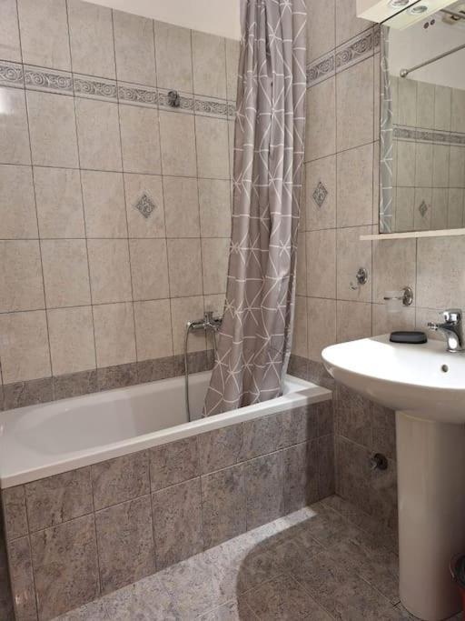 Family House Apartment Corfu  Luaran gambar